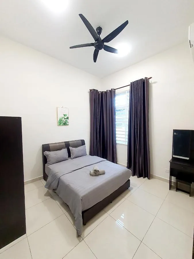 Jovial Singlestorey Bungalow 4Room10Pax 'Alma Bukit Mertajam 0*,