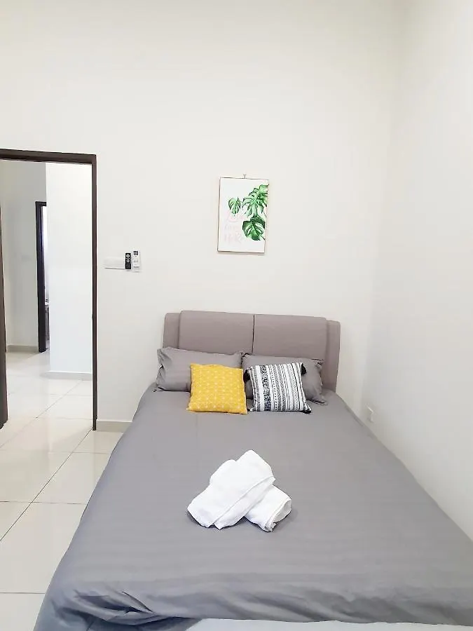 Jovial Singlestorey Bungalow 4Room10Pax 'Alma Bukit Mertajam 0*,  Malajzia